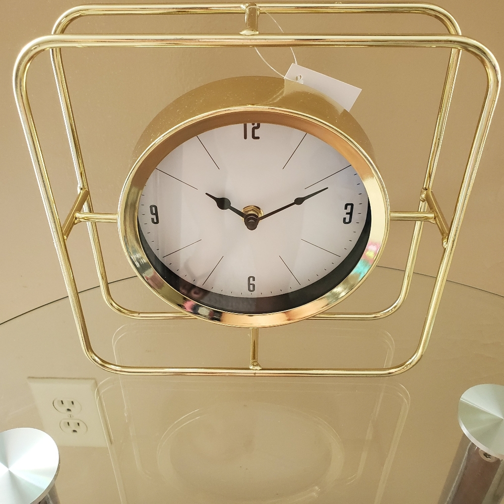 Home decor clock - Picture 2 of 4